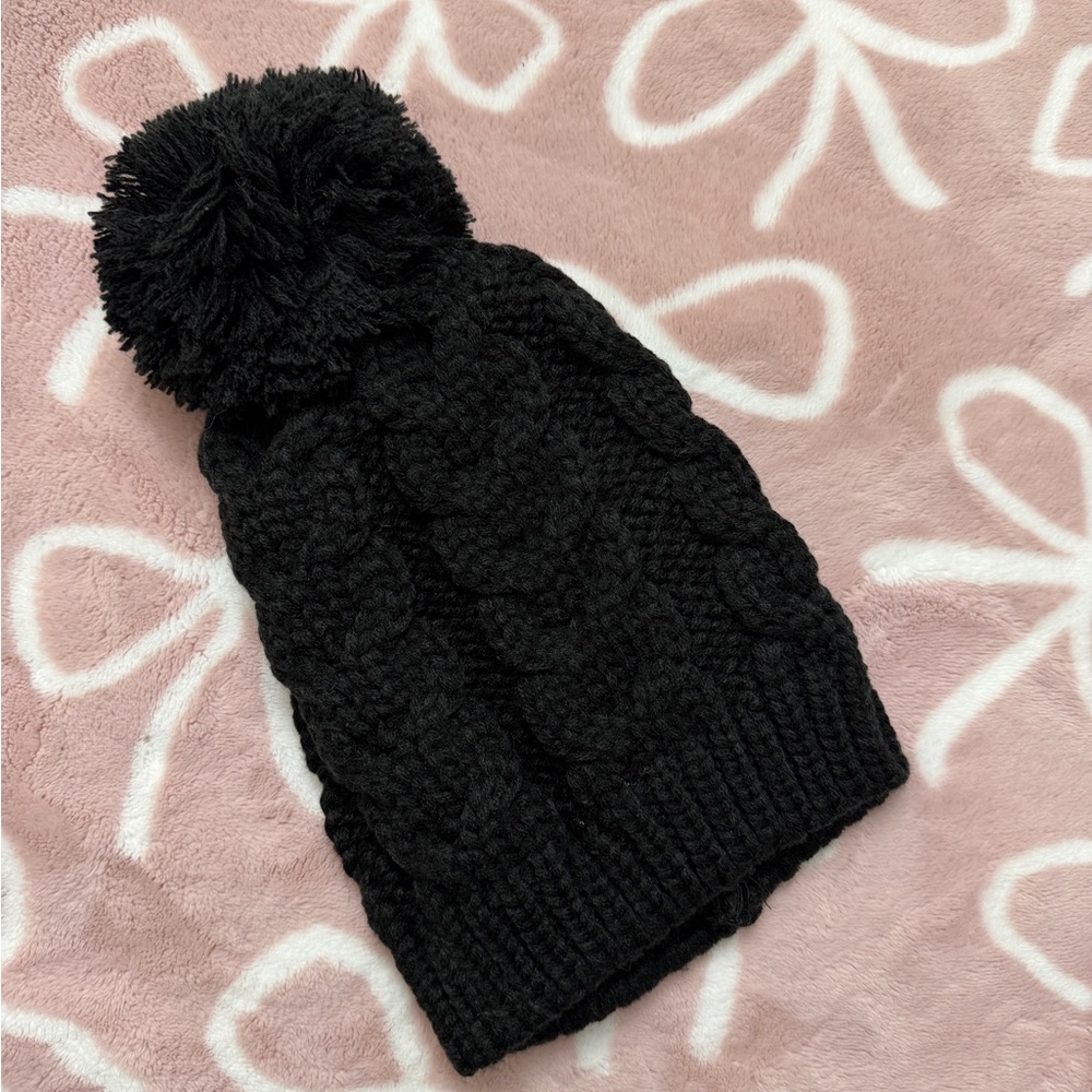 Tobi Women Pom Pom Beanie